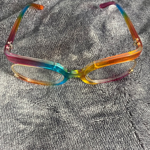 Rainbow Statement Glasses 🌈 Bold oversized frames with gold accents. - Picture 4 of 5